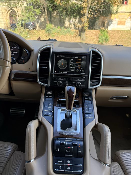 Porsche Cayenne S 4.8 V8 aspirat 405cp
