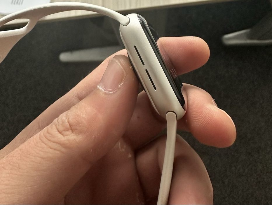 Apple Watch SE 2024, GPS, 40mm – Starlight