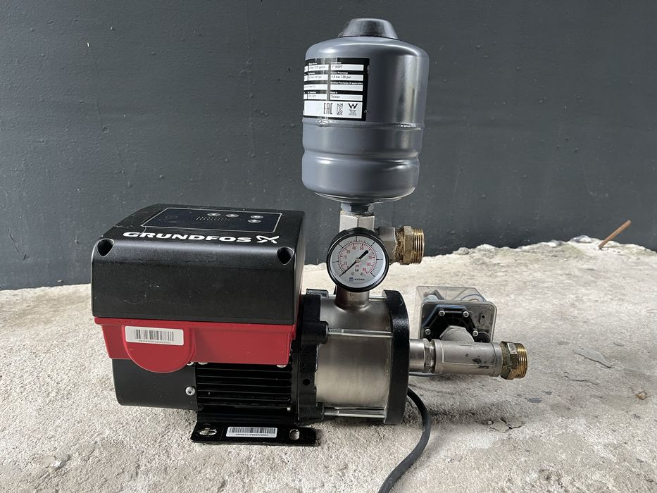 Хидрофорна система Grundfos CMBE 3 – 62