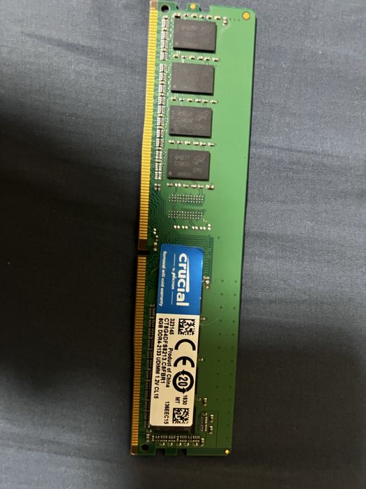 Продам оперативку ddr 4 от компаний crucal