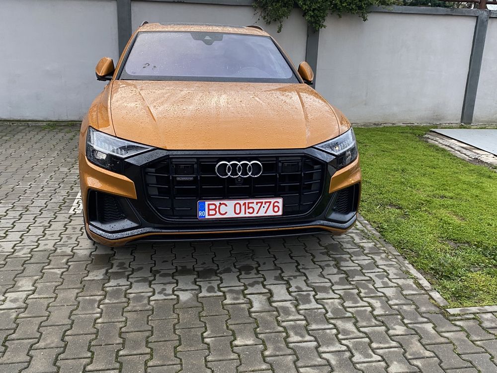 Vand Audi Q8 Dragon Orange 3S Line Bang and olufsen