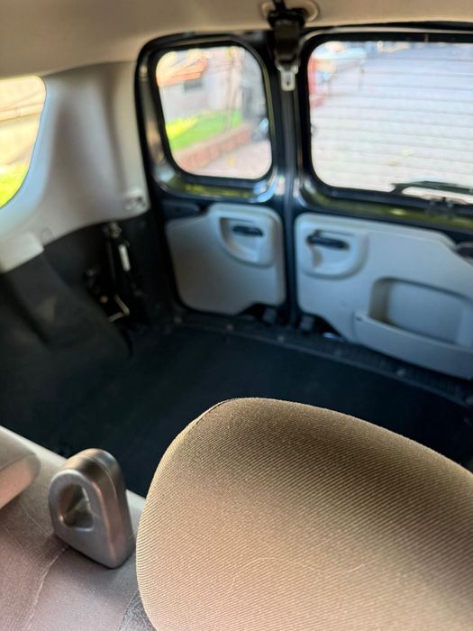 Vand Dacia Logan Mcv / Accept Variante