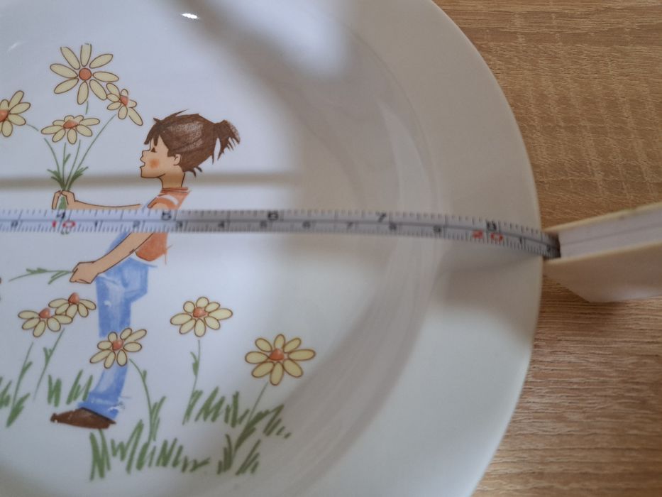 Детски порцеланови чинии!