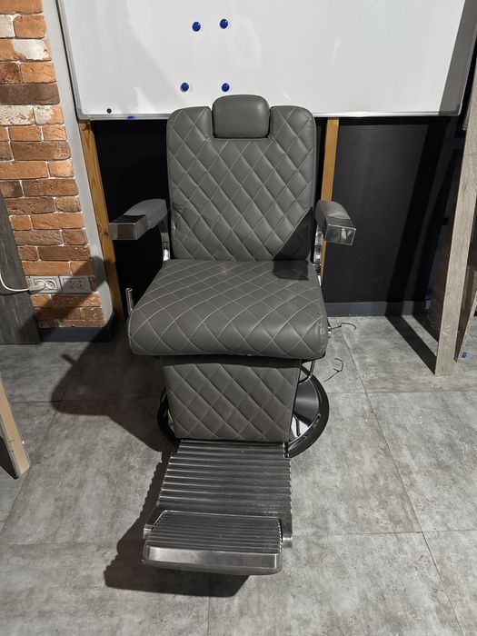 Кресло для барберов и мойка парикмахерская