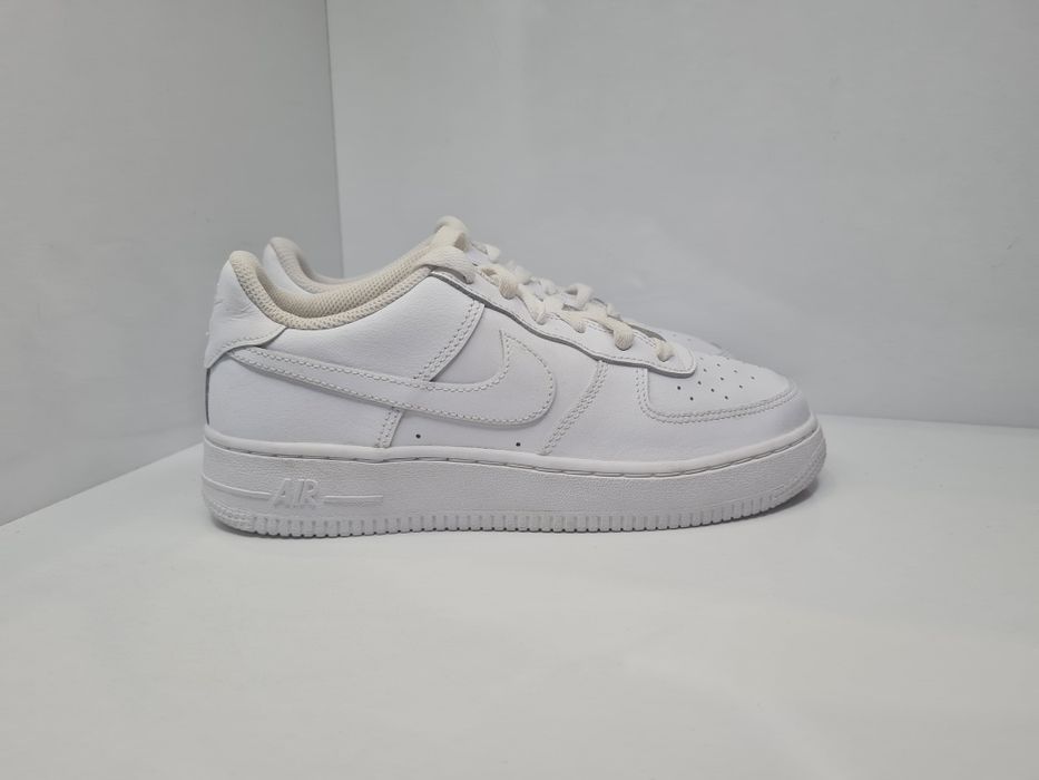 Кецове Nike Air Force 1 

Нови без кутия.

Размер 37.5 стелка 23.5 см.