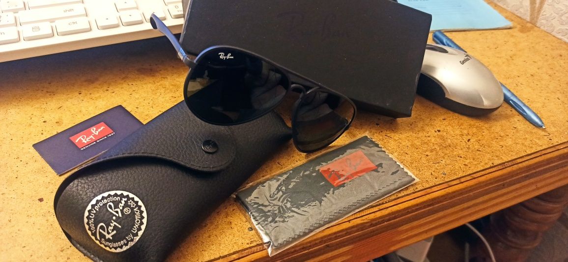 Ray Ban  Original RB 4180