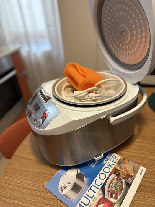 Phillips Multicooker HD3037