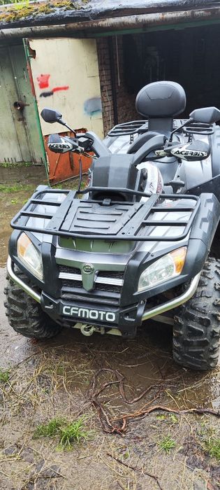 CF Moto X8 800 cm³