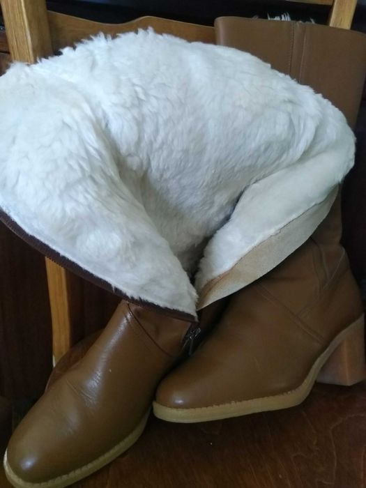 Сапоги и бурки женские новые зимние