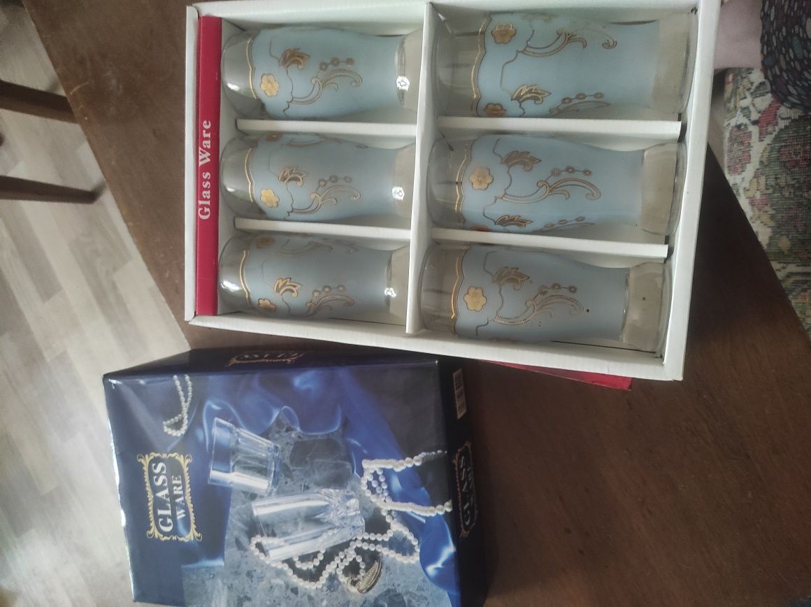 Продаются разные бокалы.