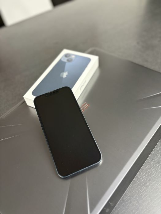 Iphone 13 Blue