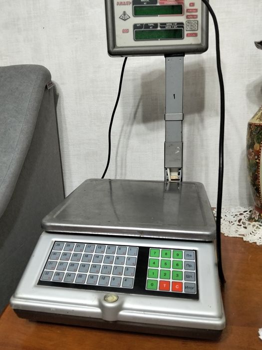 Продам весы электронные