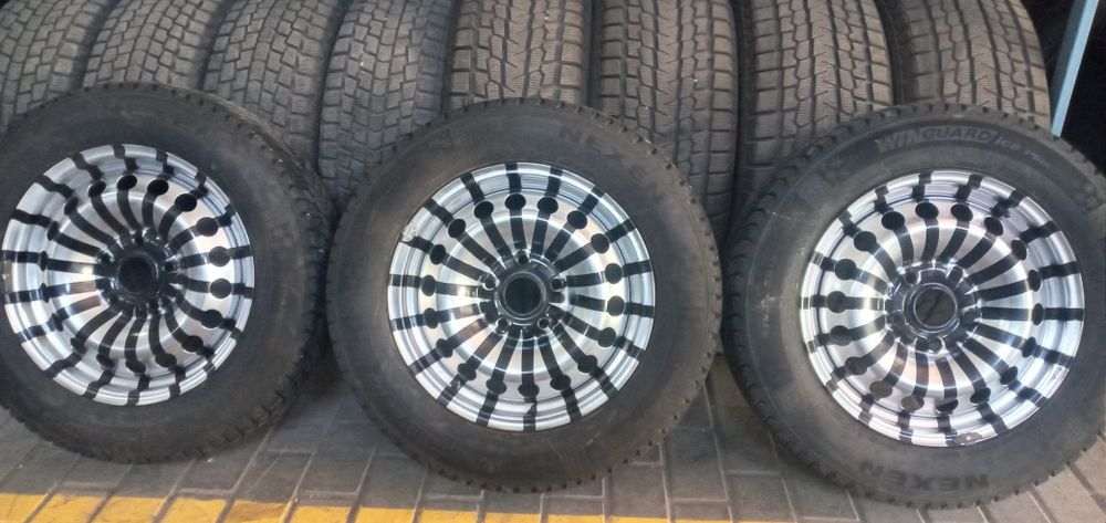 Диск на фолсваген  15