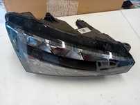 Far dr  sau stânga skoda scala cod 657941016 an 2022