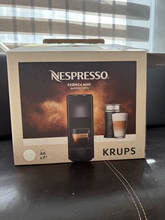 Espressor Nespresso by Krups Essenza Mini XN110110