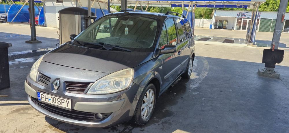 Renault  Grand Scenic