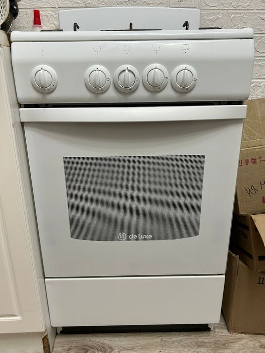 Продам газ плиту