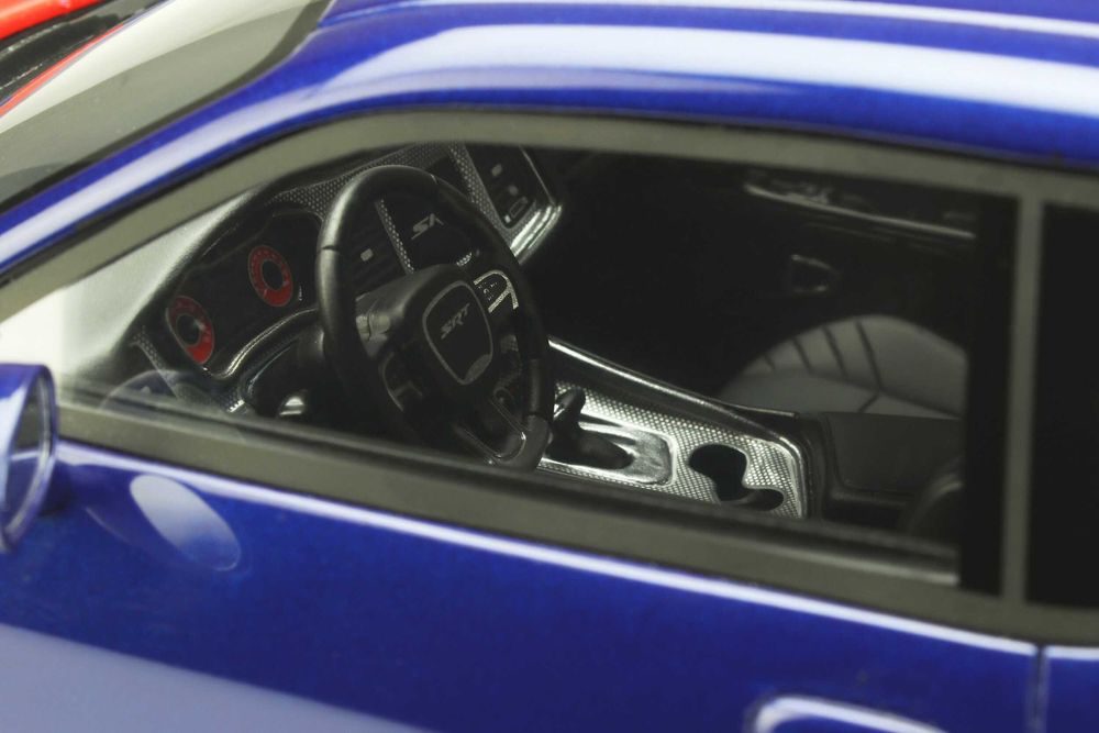 Dodge Challenger Superstock GT 362 237/999 GT SPIRIT