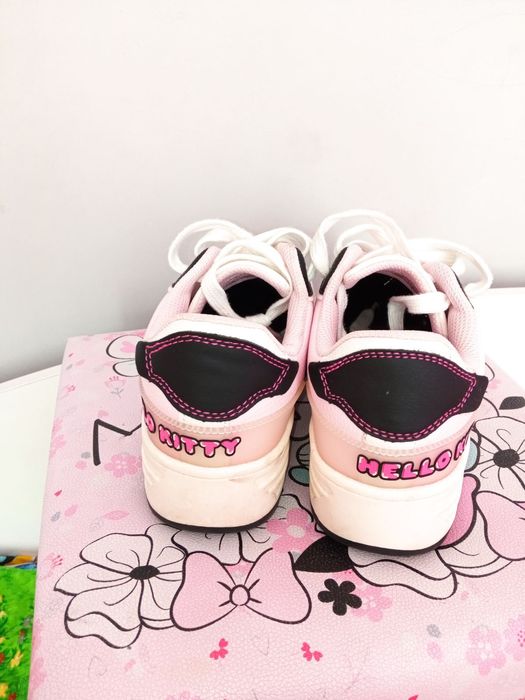 Маратонки/ Кецове номер 37