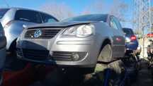 Dezmembrez vw polo 9n