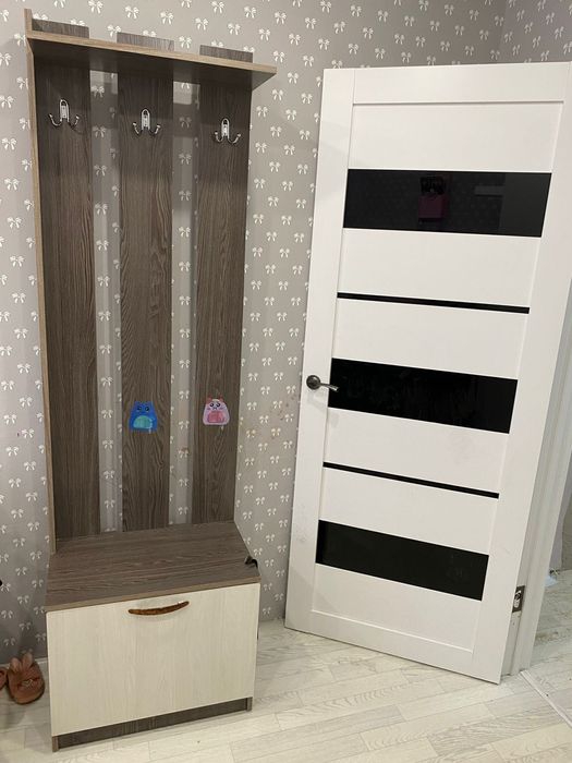 Продам  прихожку