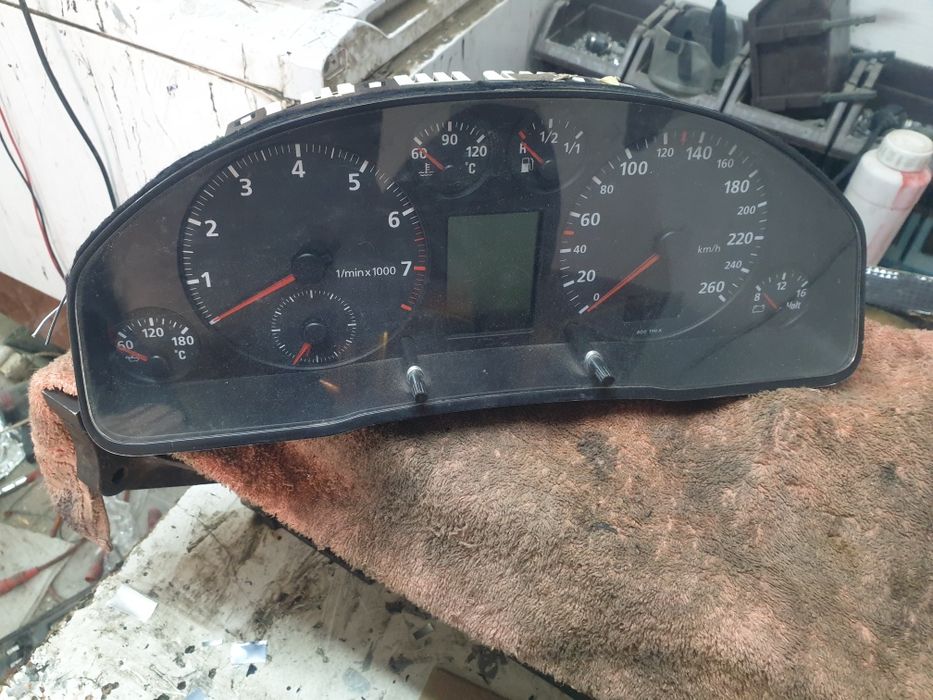 Щиток прибор панель audi a4 b5 ауди а4 б5