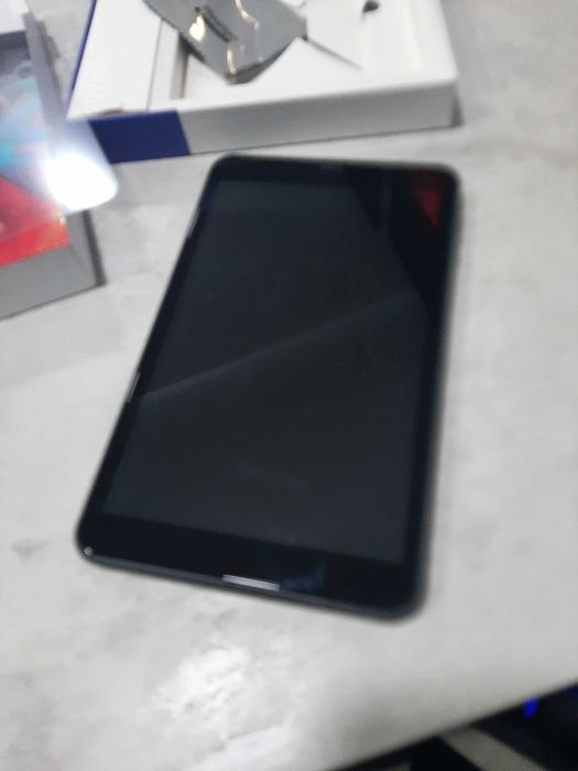 Нов Таблет Prestigio Light PSTA111 64/4 .Android 14. 8 inch