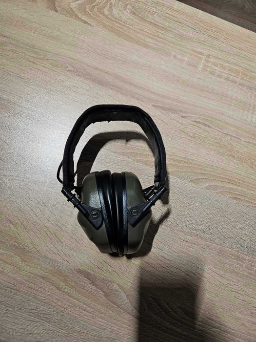 Активни антифони Еармор