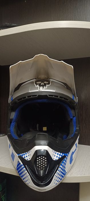 Продам фулфейс шлем