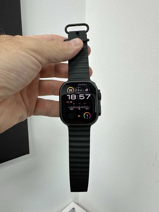 Apple iWatch Ultra 2 Black 49mm 100%