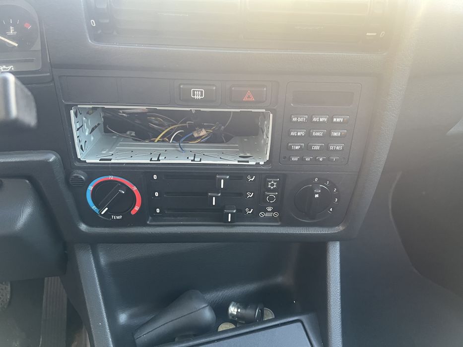 Bmw e30 325i cabrio cu aer conditionat