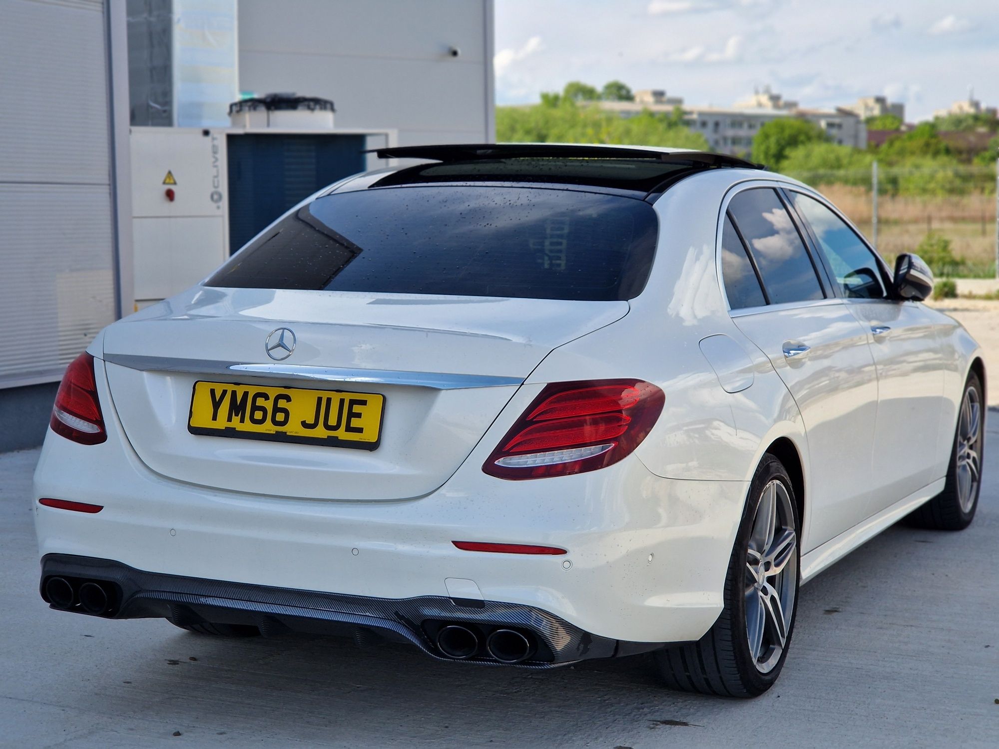 Mercedes E220 cdi  AMG premium 2017 euro 6 adblue 9 g -tronic