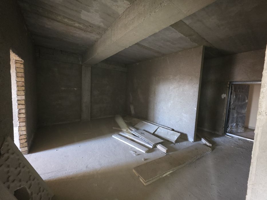 Вокзал 3-хона 79.61 кв/м Каробка