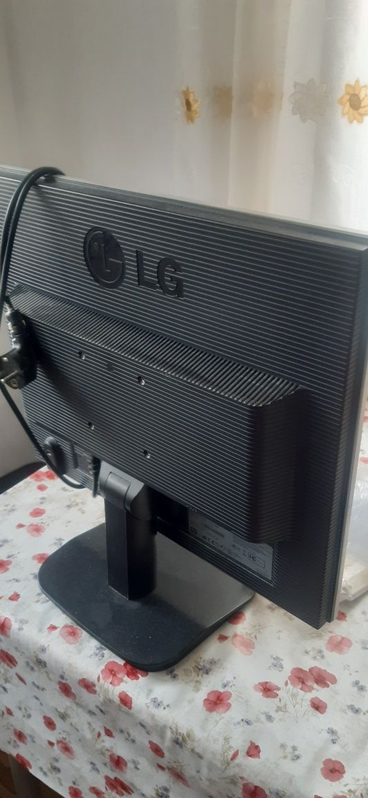 Monitor Calculator Led LG