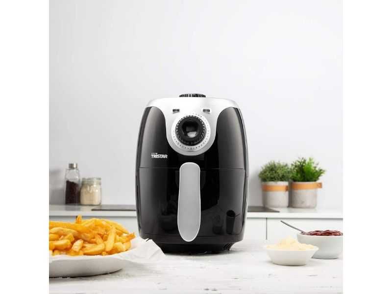 Компактен Еър фрайър 2L, Черен Tristar FR-6980 Crispy Mini