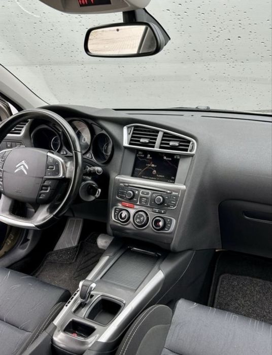 Citroen C4 1.6 HDi 120 CP Automata | Navi | Piele | Prim prop Ro