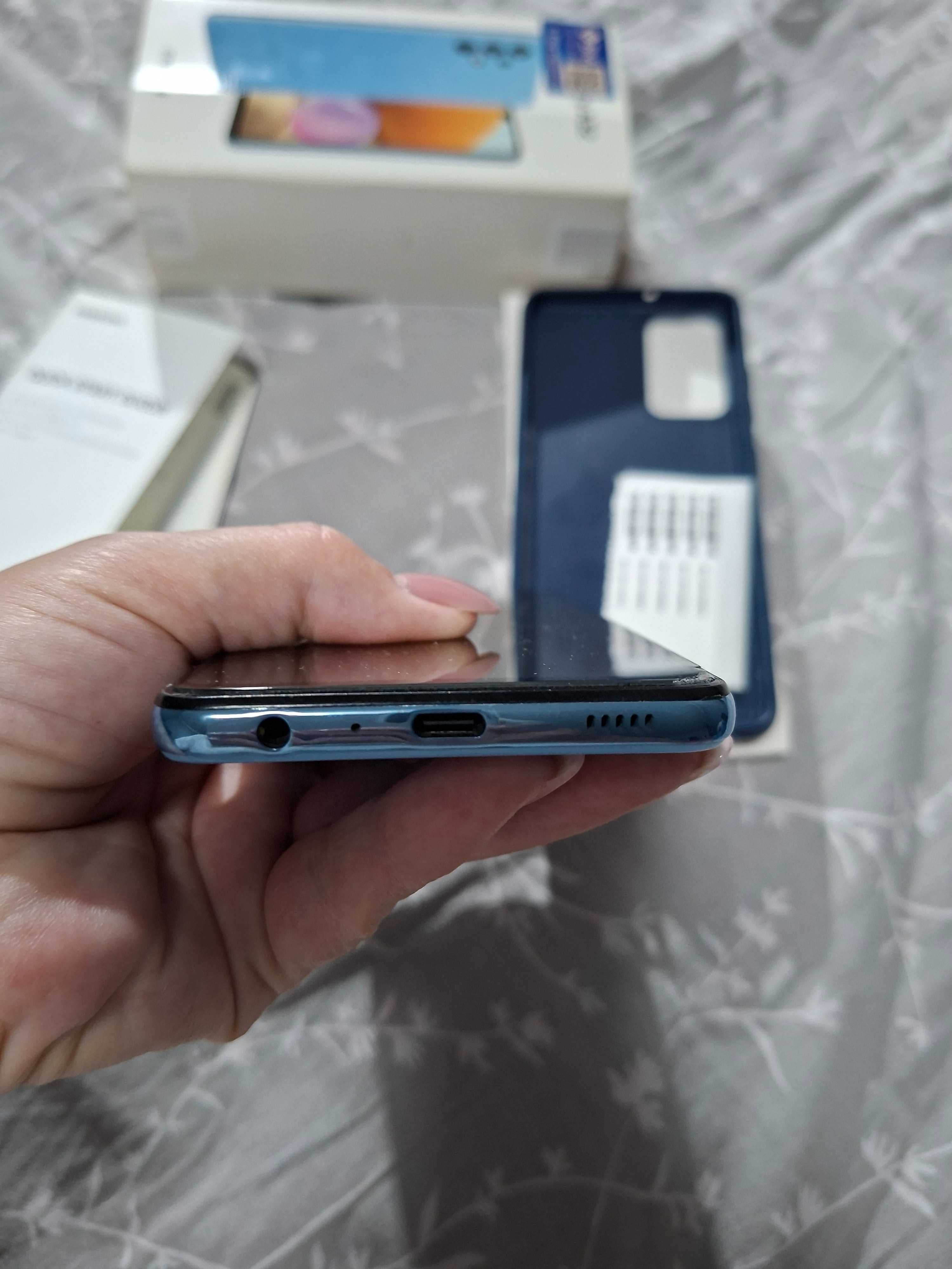 Продам Samsung Galaxy A32 Blue 4/64 GB