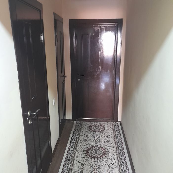 3 xonali kvartir sotiladi