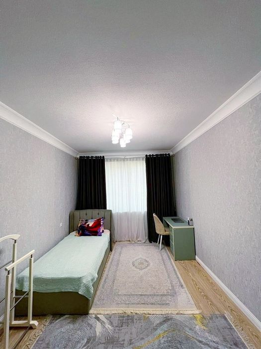 Shaxriston metro yonida kvartira bor