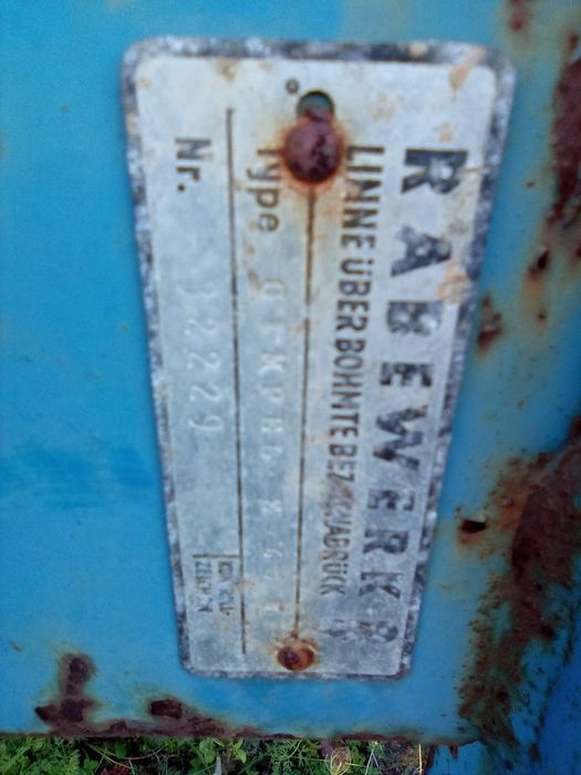 Vând plug 4 brazde import germania RABEWERK