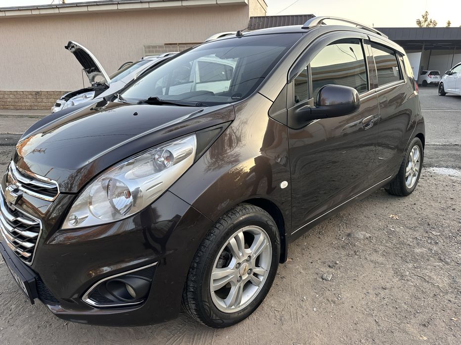 Sotiladi naxtga xolati zor