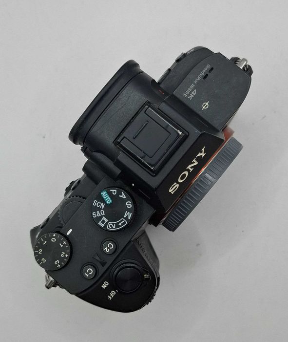 Sony a7 III body sotiladi