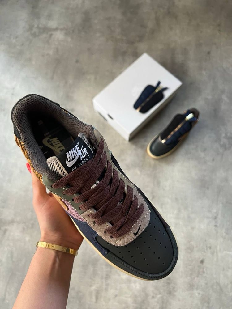 Air Force 1 Travis Scott “Cactus Jack”