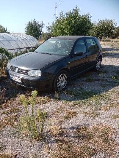 VW Голф 4 1999г.