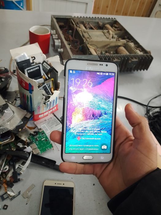 Продаю Galaxy Grand Max