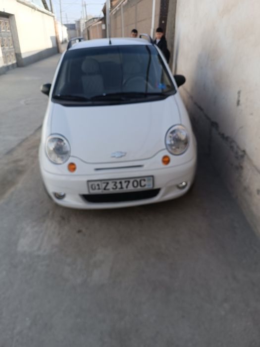 Матиз сотилади холати яхши минишга тайёр метан газ.