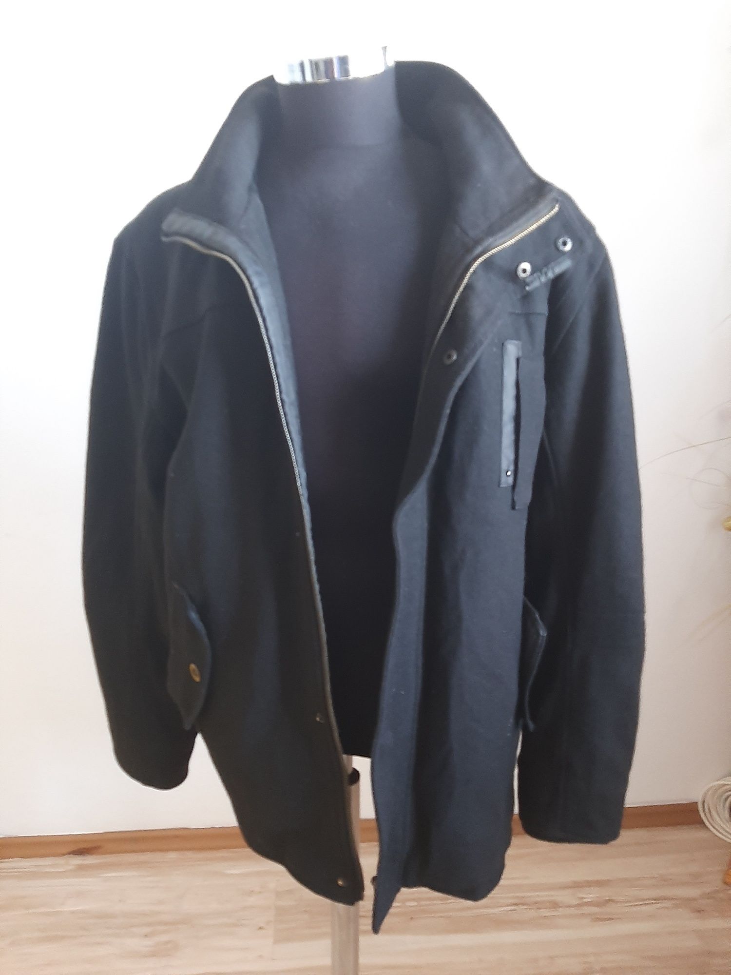 Palton original gen ARMANI marimea XXL