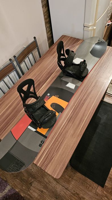 Placa Snowboard Burton Clash 158 cu legaturi Burton Mission L