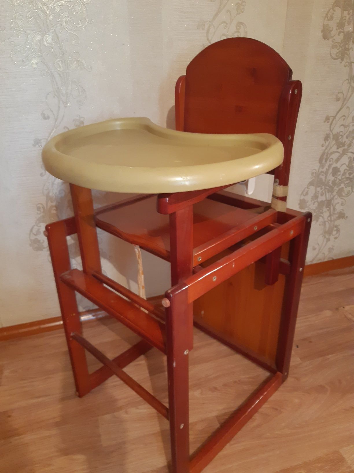 Детский стул/стол для кормления