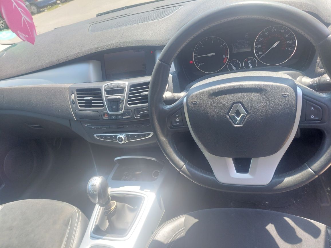 Piese renault laguna 3  .2.0dci